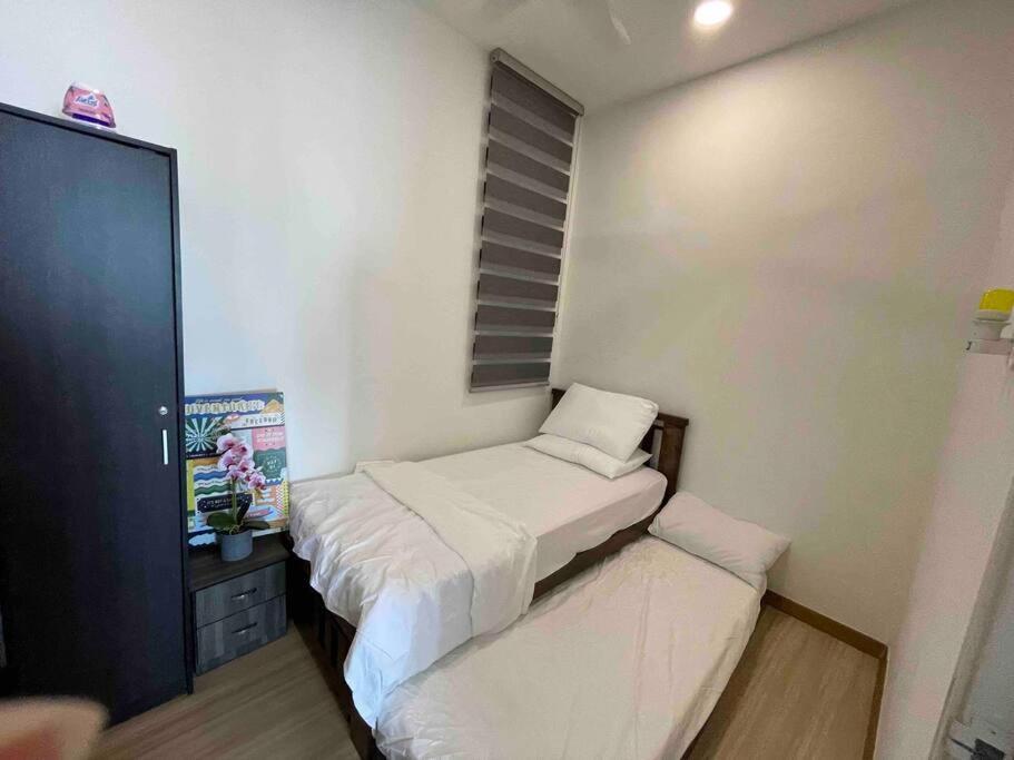 Apartment The Wave Kota Laksamana -halal Friendly