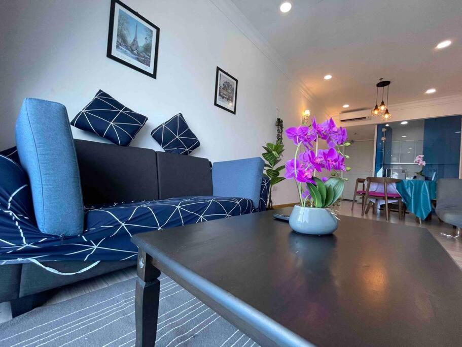 The Wave Kota Laksamana -halal Friendly Apartment